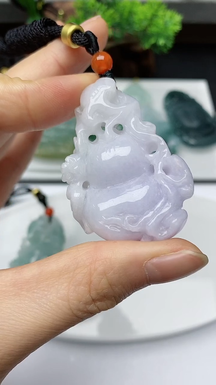 【闪购商品】翡翠颈饰未镶嵌