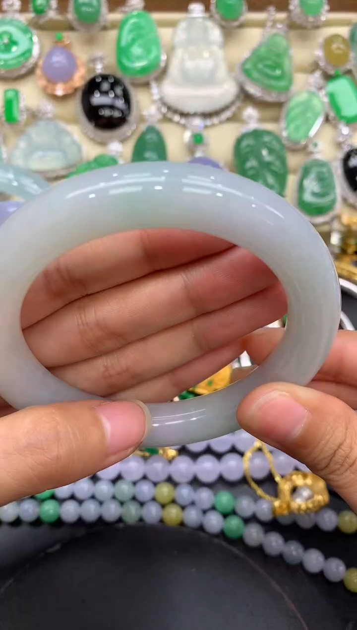 【闪购商品】翡翠手镯未镶嵌290-中国好珍宝