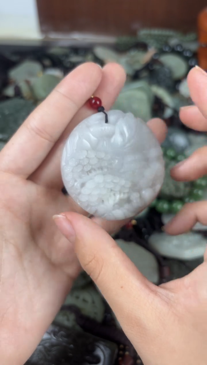 【闪购商品】和田玉颈饰未镶嵌1