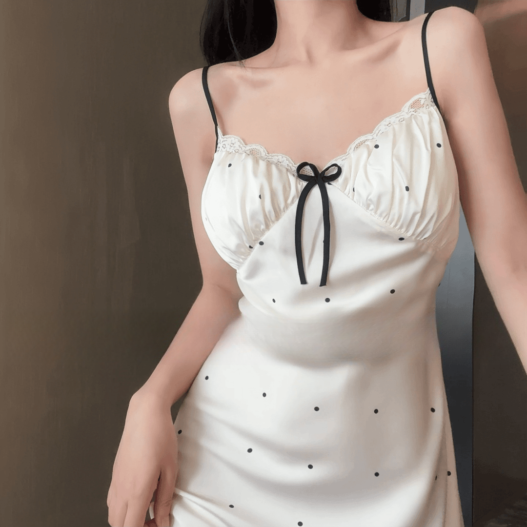 【618特惠】睡裙女款爆款2025新款网红性感战袍高级感纯欲风睡裙