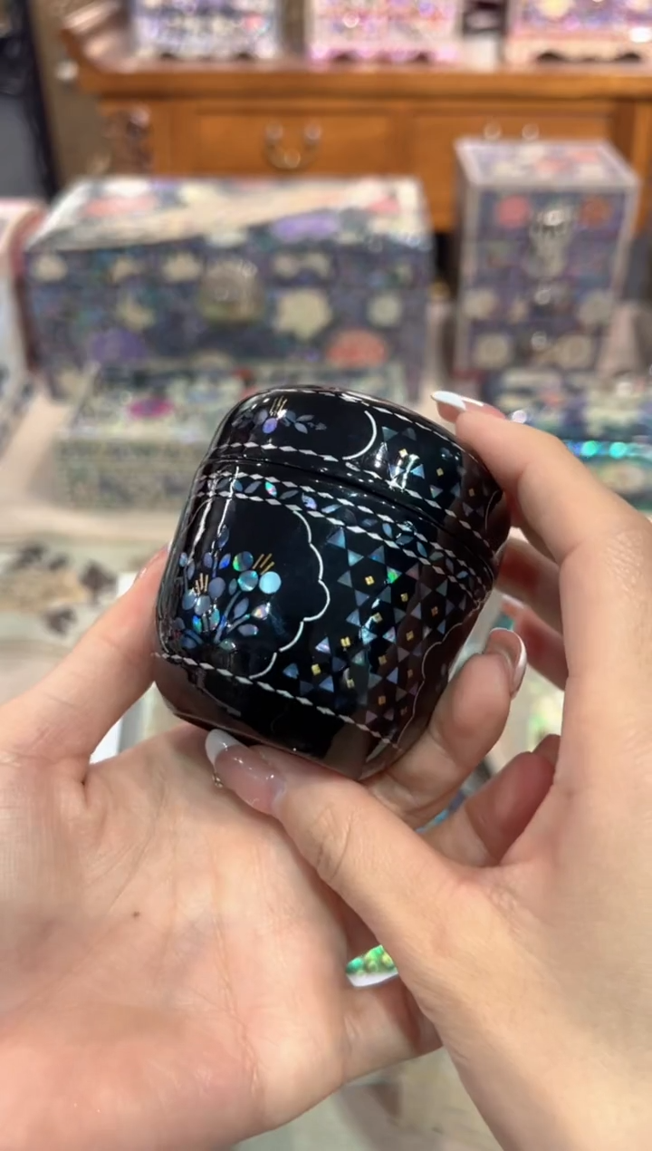 【闪购商品】微瑕老货·弘贝雅螺钿漆器文化馆 