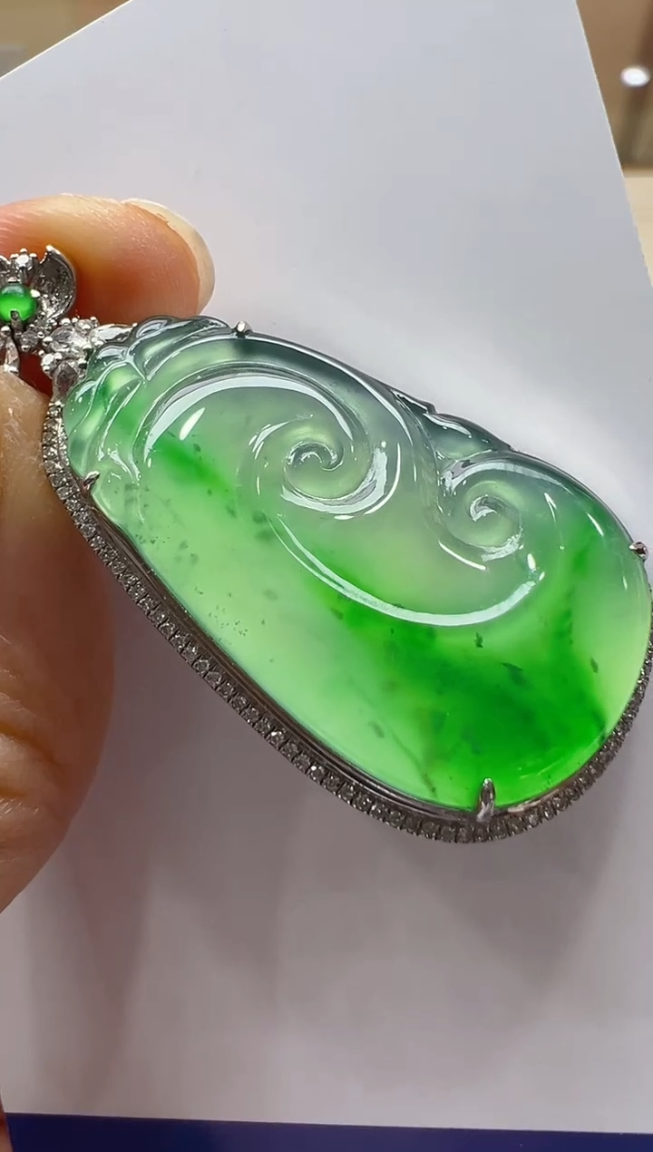 【闪购商品】翡翠吊坠(不含链)18K金镶嵌多样性团购发一件