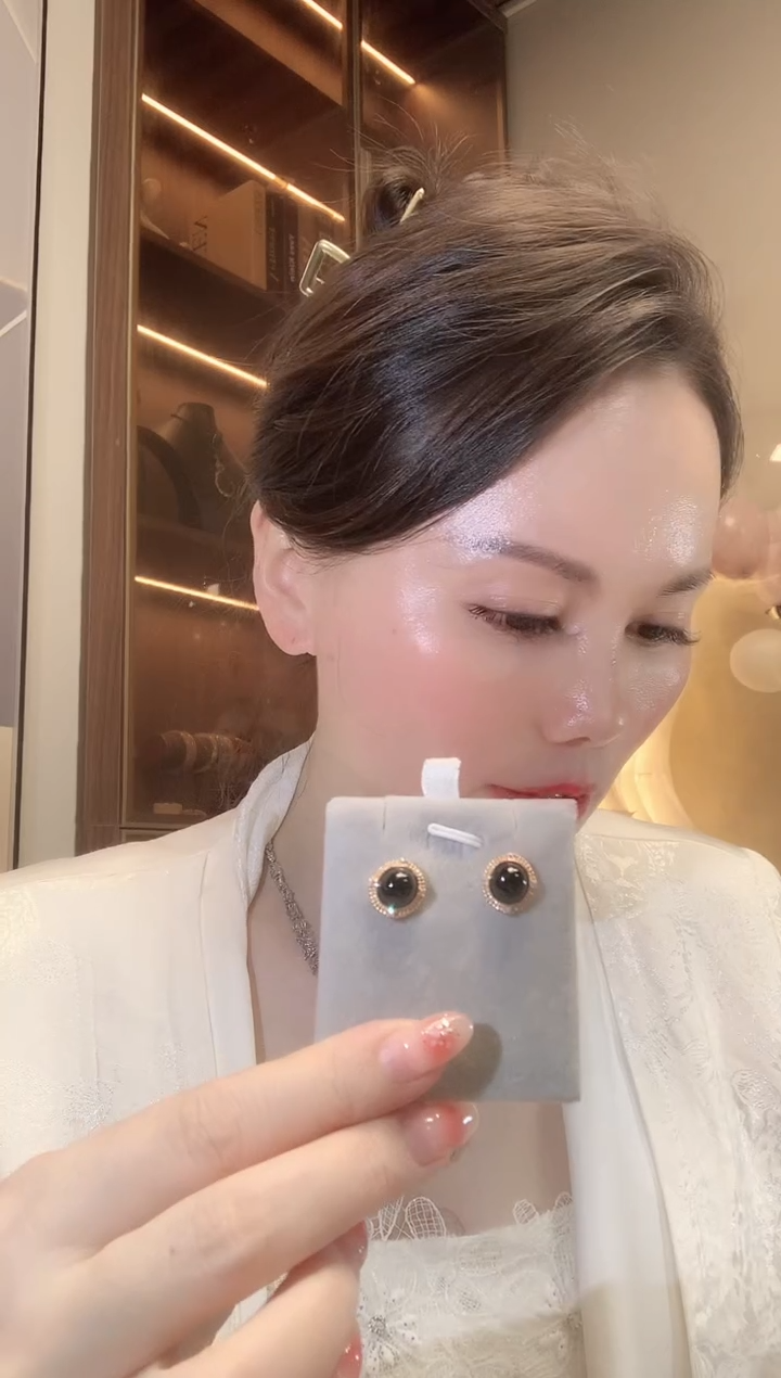 【闪购商品】翡翠耳饰18K金镶嵌D31 翡翠