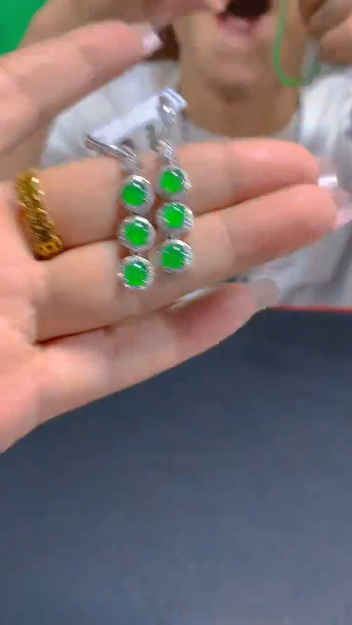 【闪购商品】翡翠耳饰未镶嵌0363355029多样性发其一