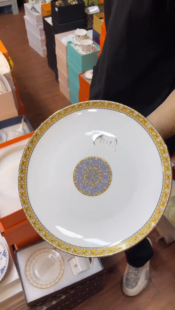 杯鸿辉家品牌瓷器，京东包邮！