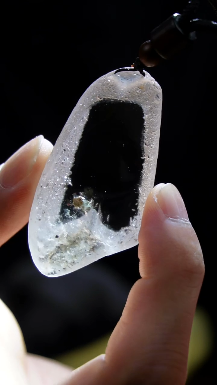 吊坠(赠链)未镶嵌水晶水晶