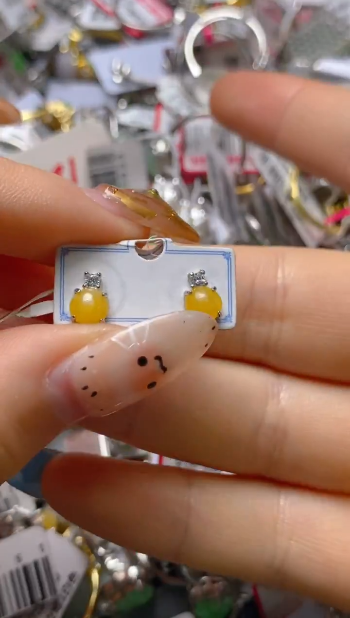 银S925镶嵌戒指翡翠百内无证书