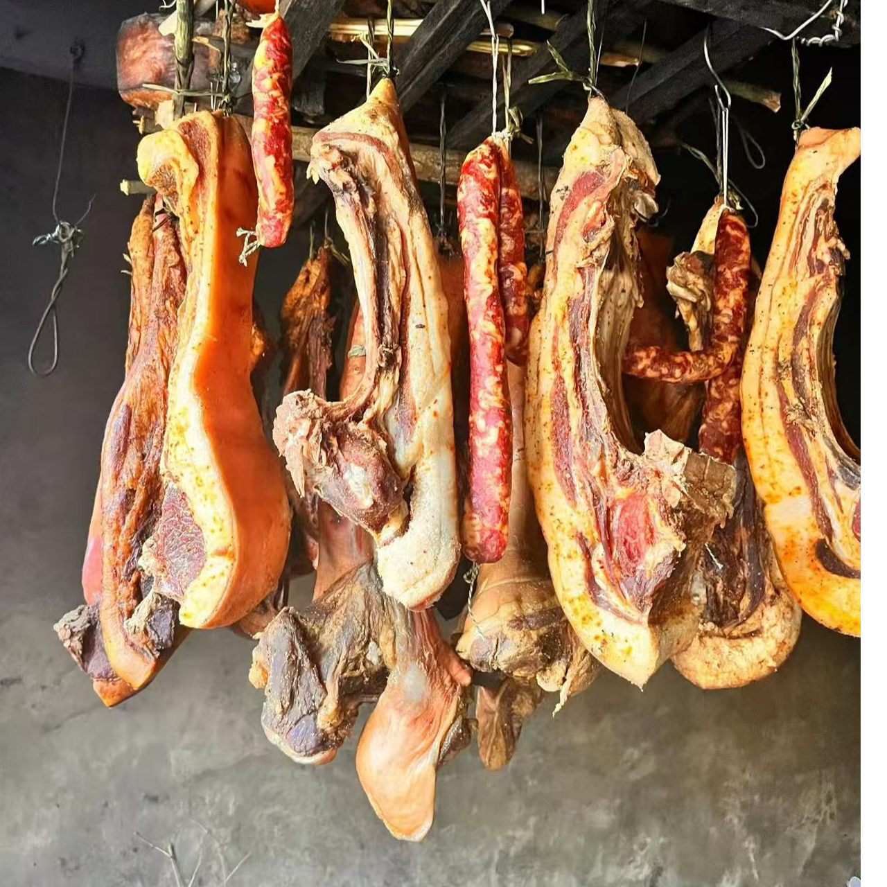 【现场称重为准】农家粮食猪柴火烟熏川渝风味腊排骨