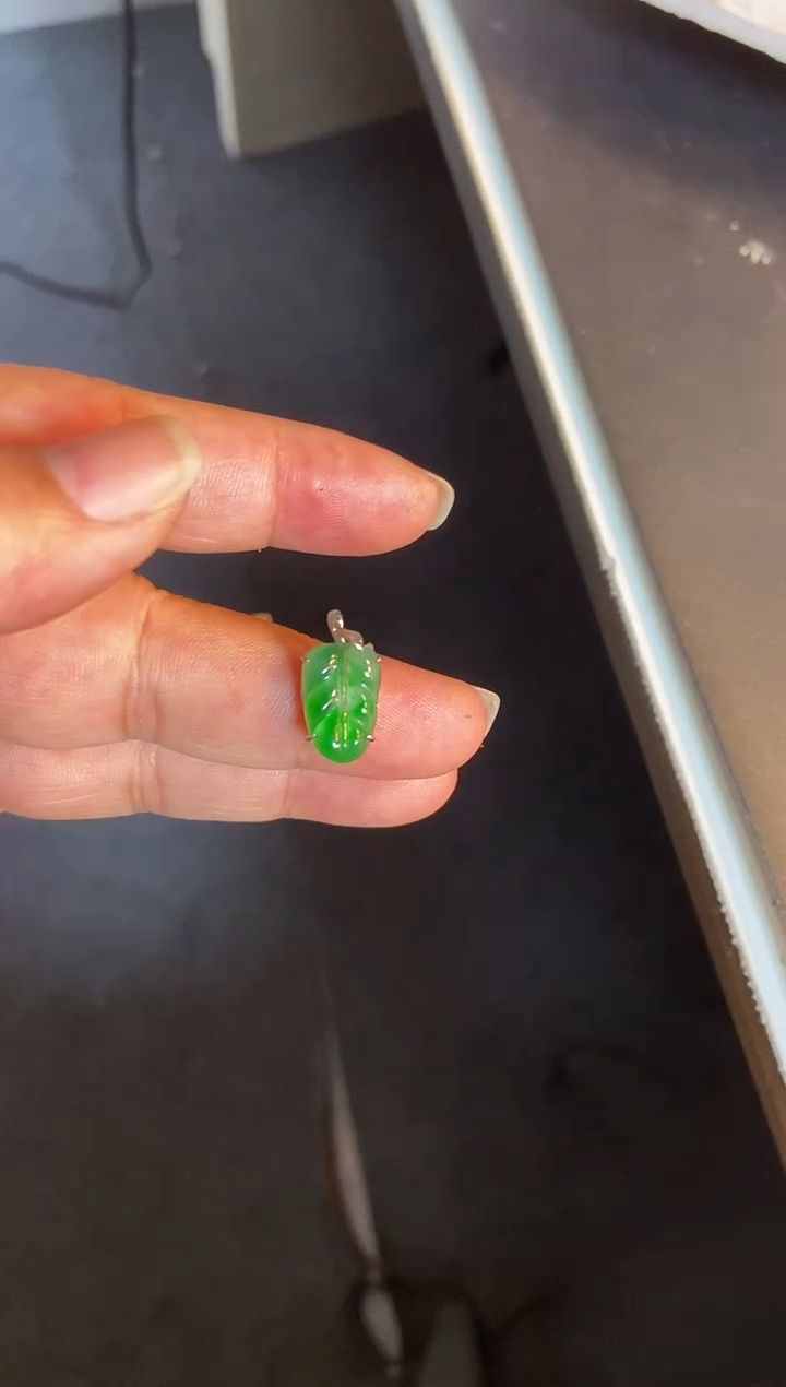 吊坠(不含链)银S925镶嵌翡翠1