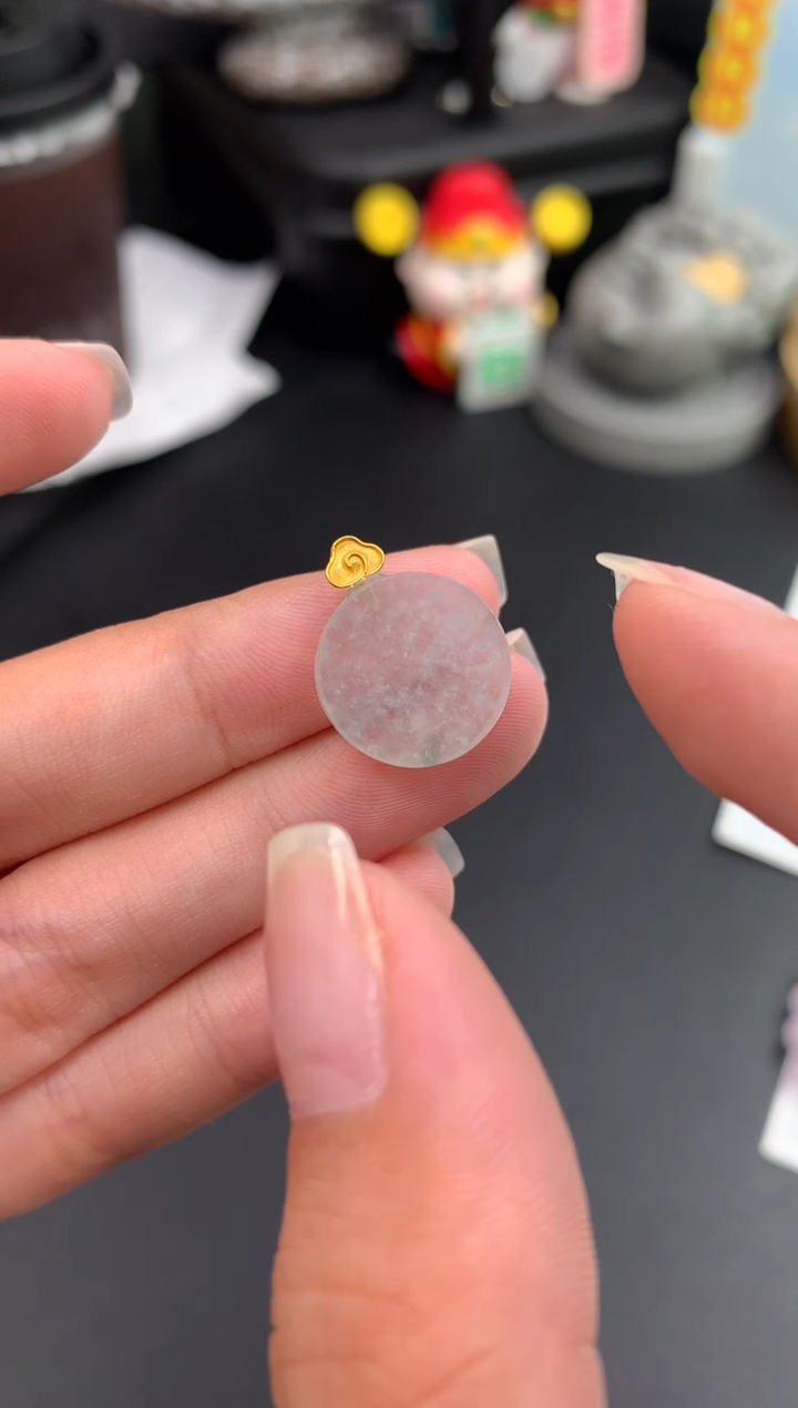 颈饰18K金镶嵌翡翠模式推广期48小时鉴赏期