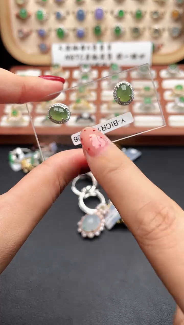 银S925镶嵌翡翠耳饰一物一证一证