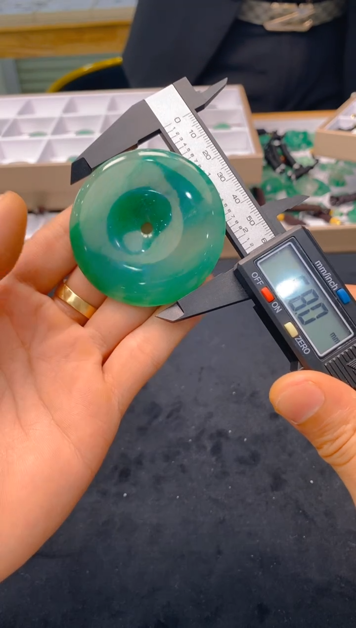 【闪购商品】石英质玉颈饰未镶嵌冰美人非洲翠087