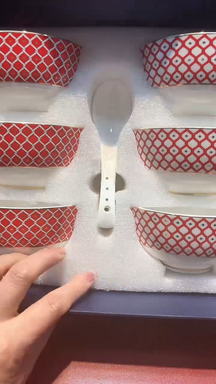 【闪购商品】瓷片锅碗瓢盆一件不剩