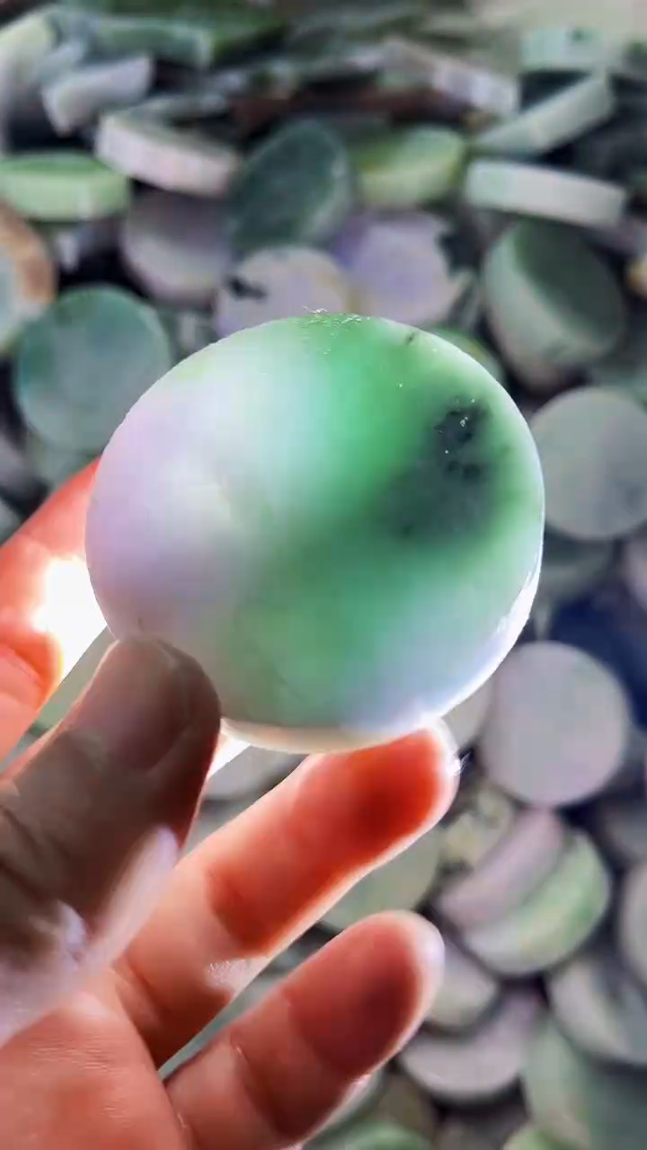 【闪购商品】翡翠挂件未镶嵌A货康壹273