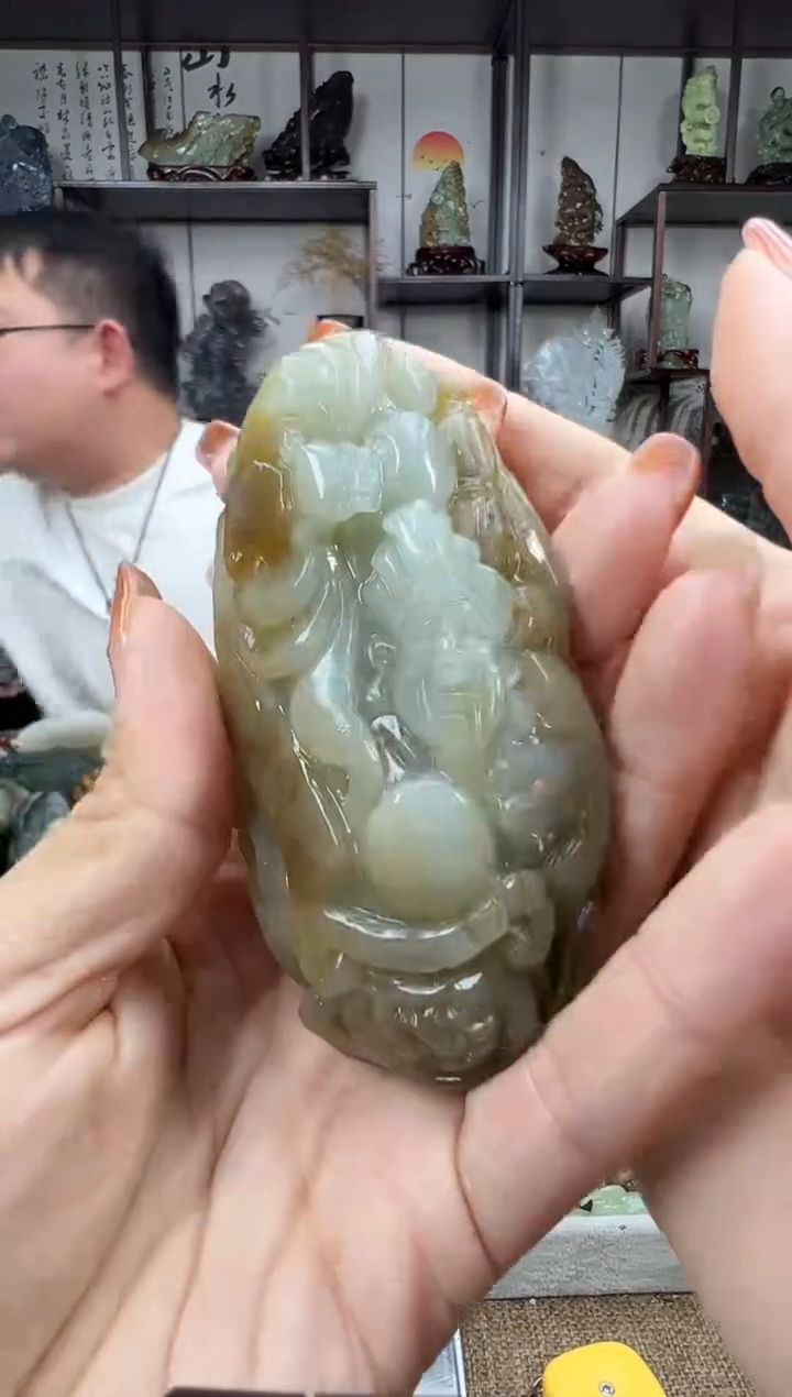 未镶嵌和田玉把件1