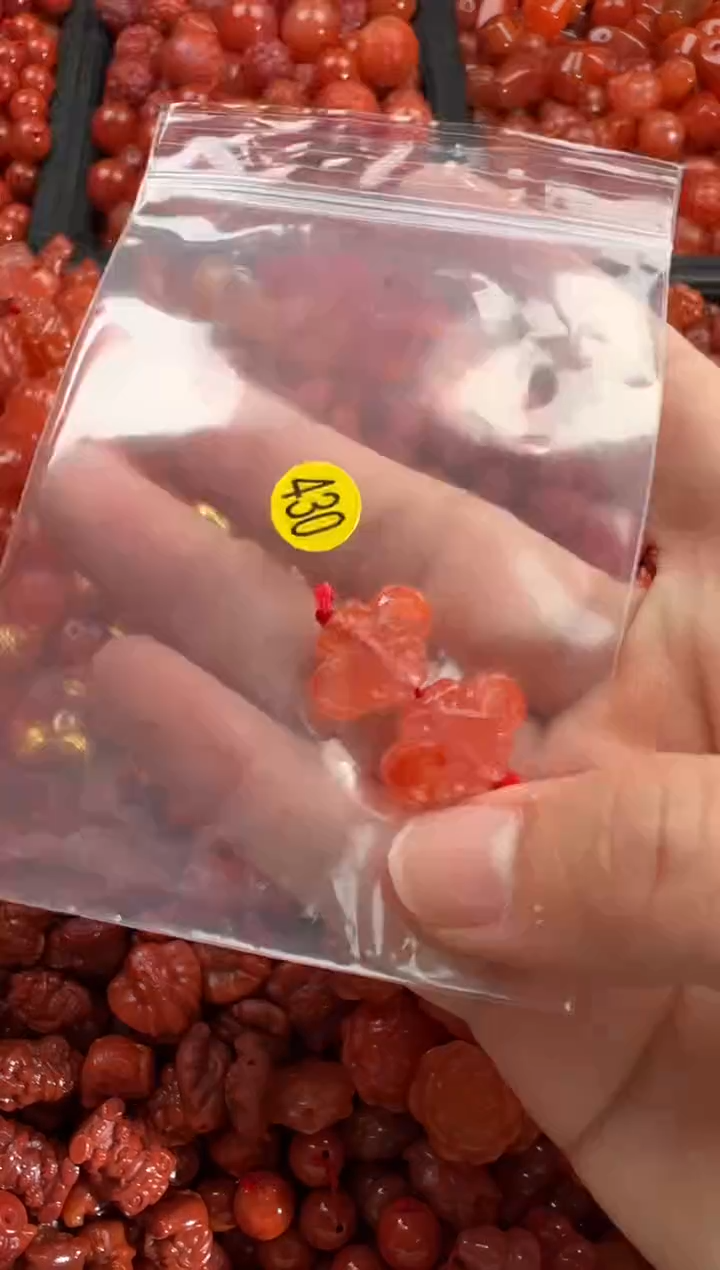 【闪购商品】南红玛瑙颈饰未镶嵌1