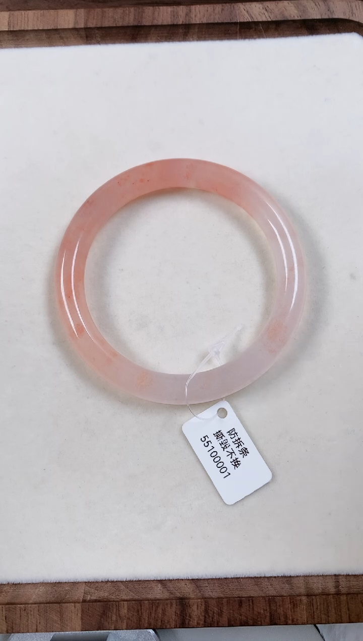 【闪购商品】石英质玉手镯未镶嵌16