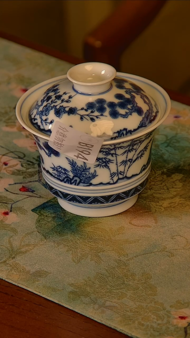 杯手工手绘杯杯很美丽