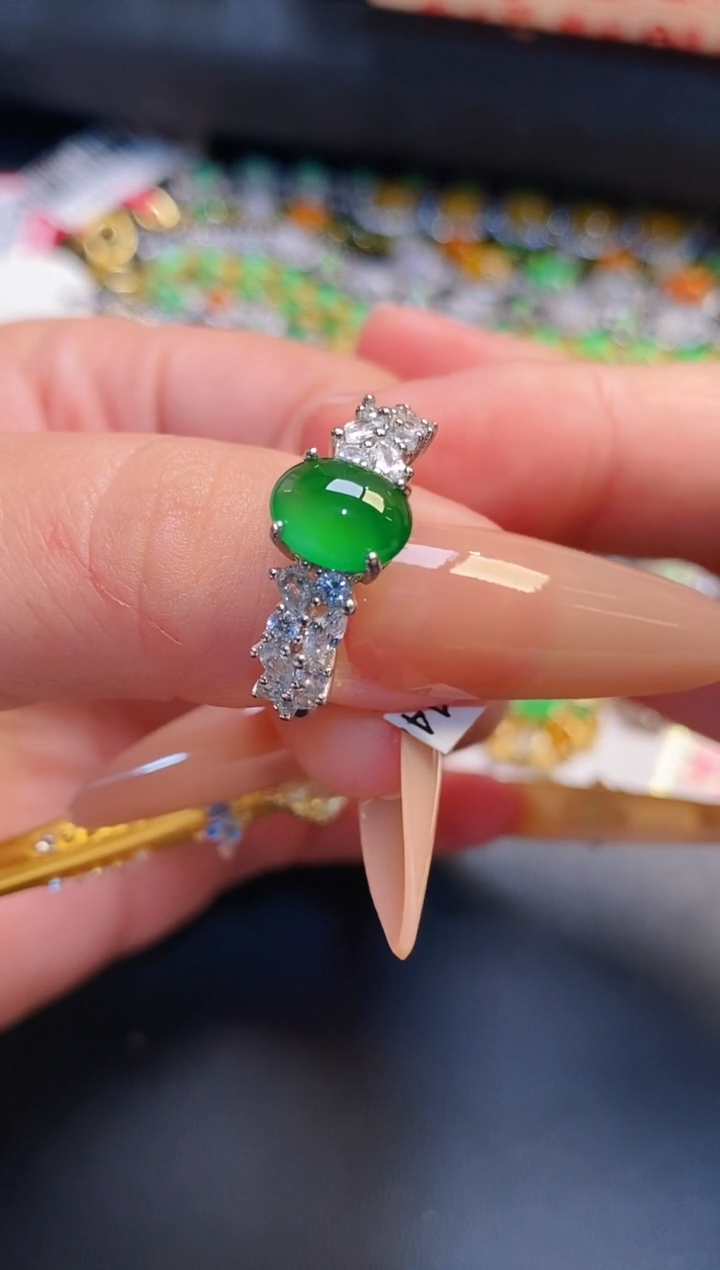 银S925镶嵌戒指翡翠天然