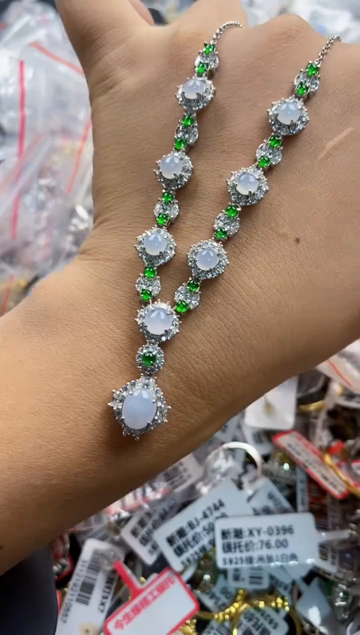 翡翠戒指银S925镶嵌3333    2