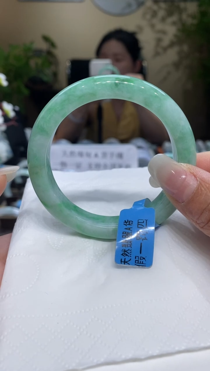 翡翠手镯未镶嵌翡翠53-54