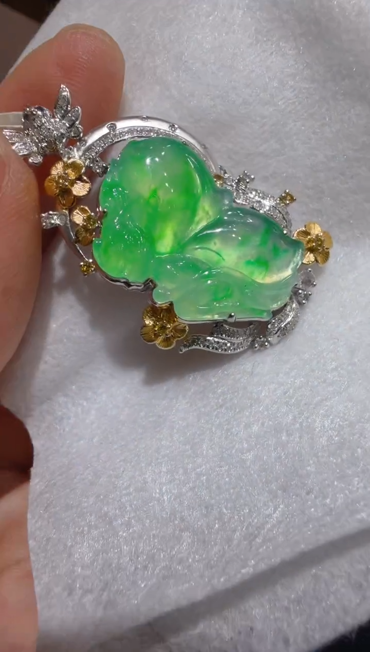 吊坠(不含链)18K金镶嵌翡翠多样性团购发一件