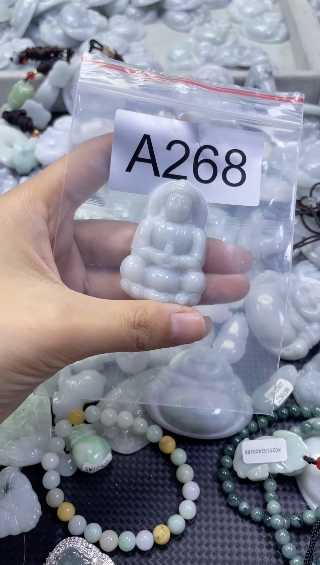 颈饰未镶嵌翡翠A268