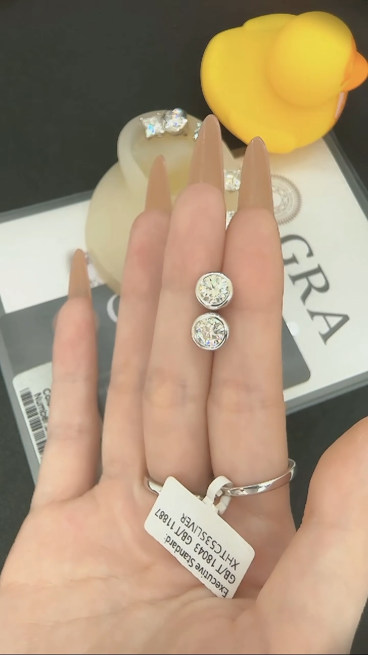 合成碳硅石925银莫桑 1克拉*2泡泡耳钉MSE.037