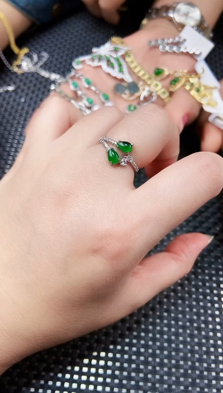 【闪购商品】翡翠戒指未镶嵌111111111