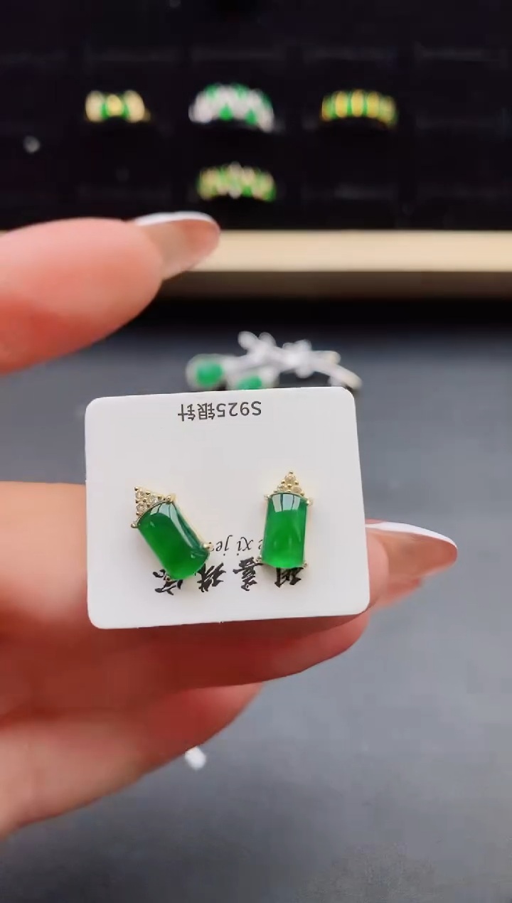 【闪购商品】翡翠戒指银S925镶嵌321321