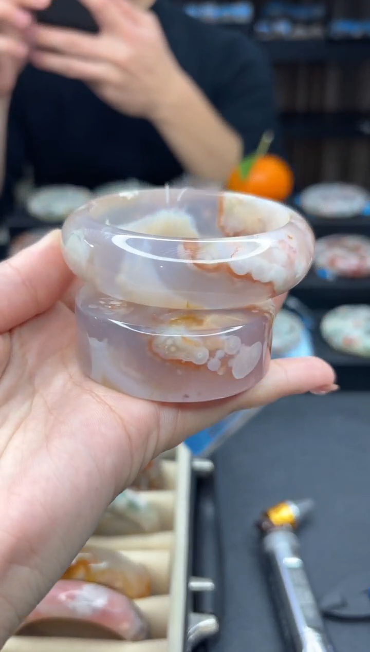 【闪购商品】石英质玉手镯未镶嵌566（57圈赠送镯心）