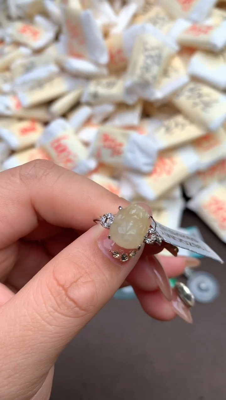 【闪购商品】翡翠戒指银S925镶嵌 —