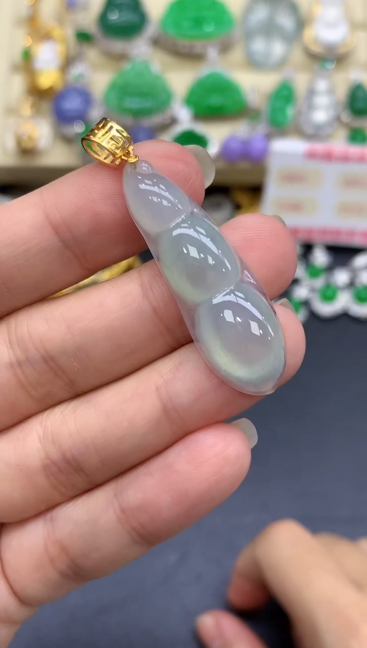 颈饰18K金镶嵌翡翠112-中国好珍宝