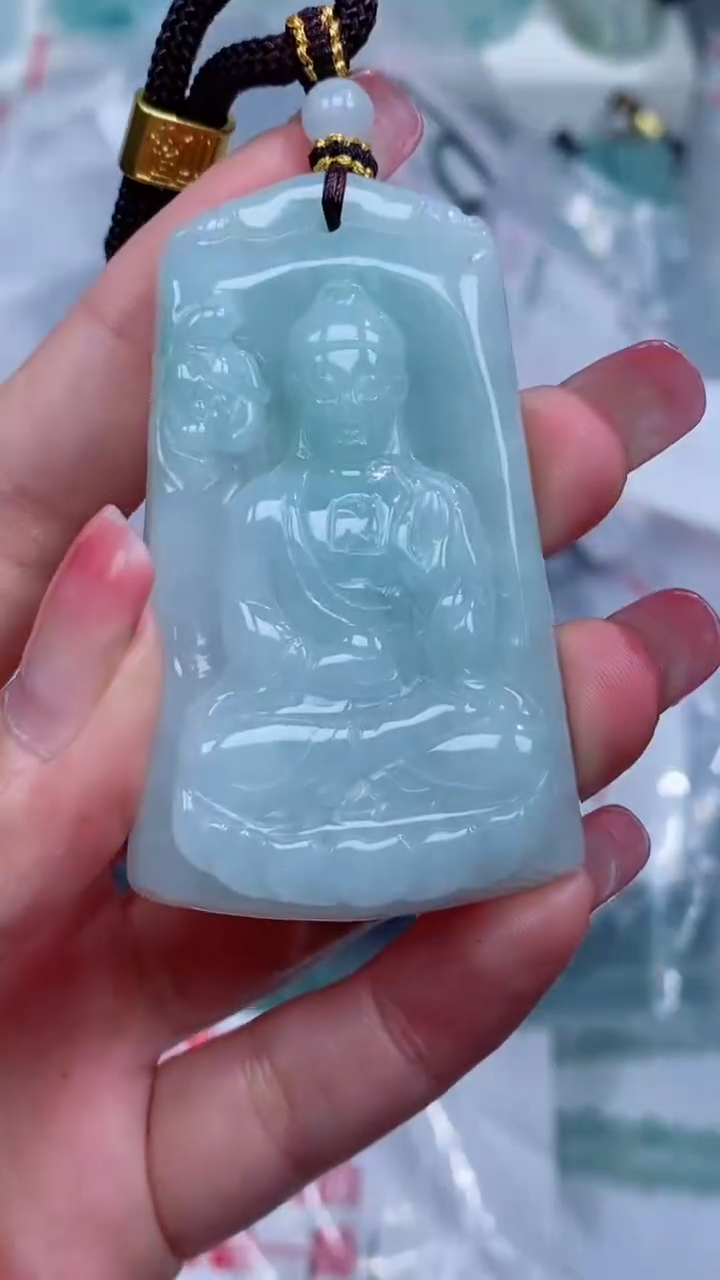翡翠未镶嵌颈饰吊坠