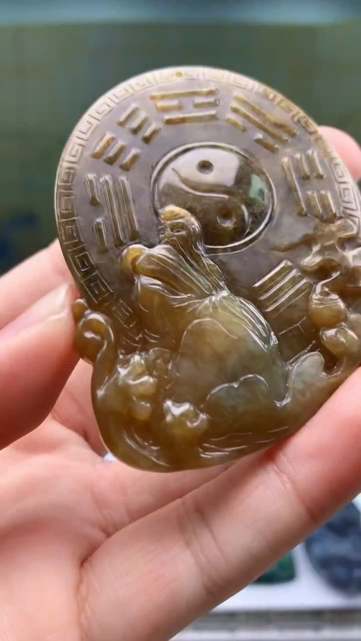 【闪购商品】定制翡翠未镶嵌4917bb-毛货挂件49