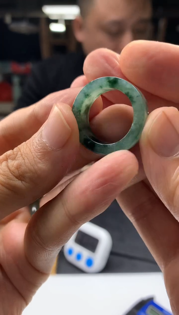 未镶嵌定制翡翠太*1