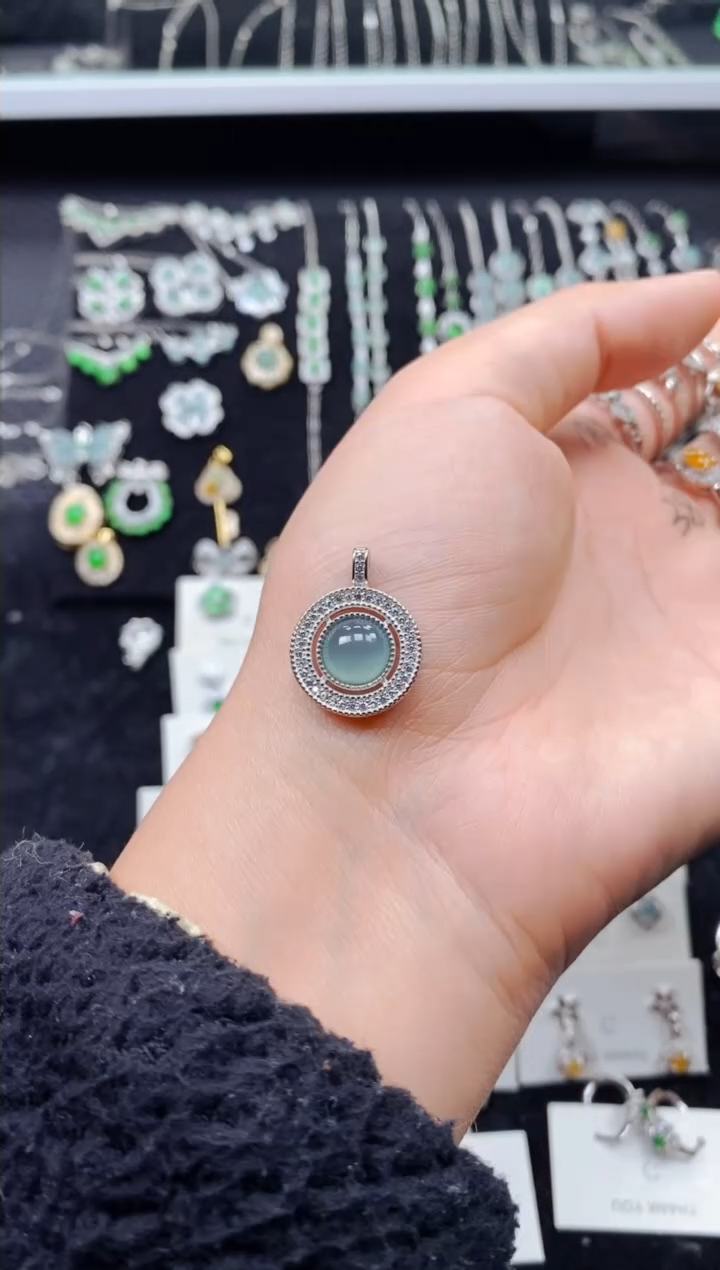 【闪购商品】翡翠颈饰银S925镶嵌0603