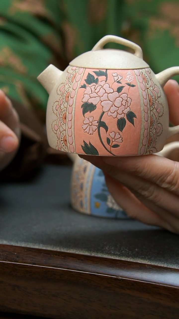 【闪购商品】紫砂茶壶秦权粉花壶微瑕