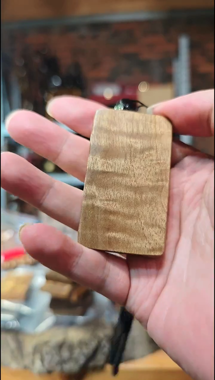 金丝楠无事牌脖挂