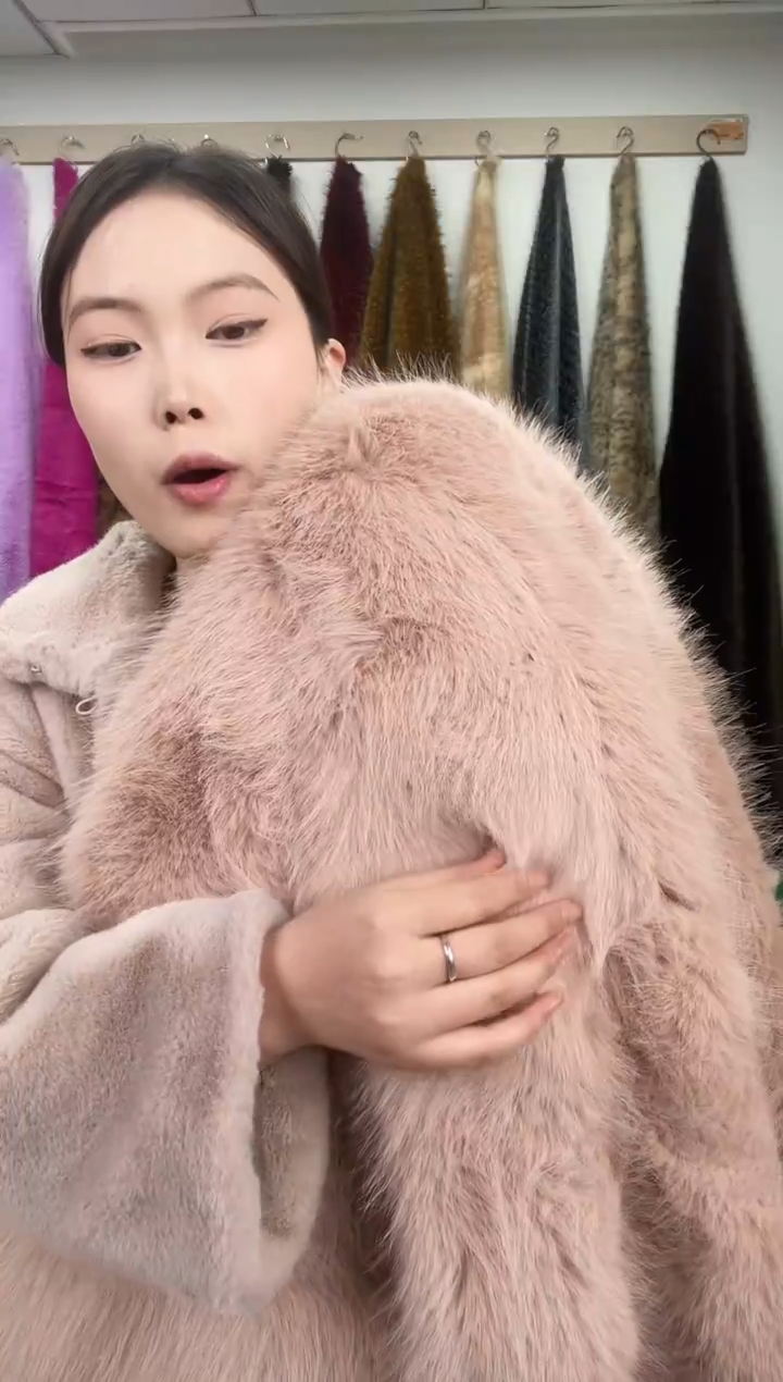 狐狸毛D549尺寸1.8*2