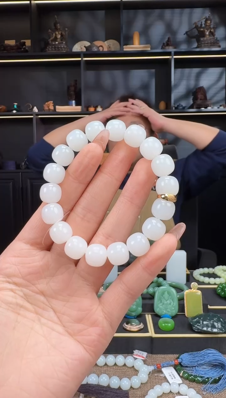 【闪购商品】和田玉1未镶嵌12mm金山老型手串