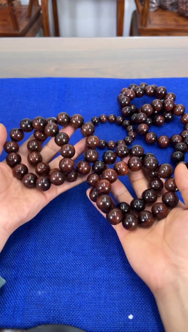 手串/手链黄花梨/降香黄檀1.8水波纹手串