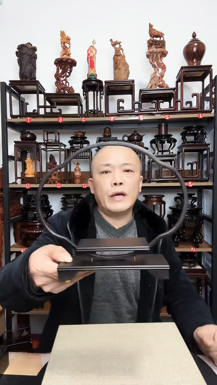 紫砂底座木长25高22.5