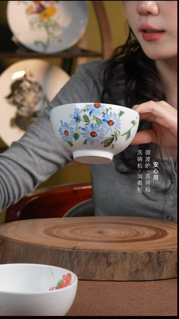 瓷景德镇高温手绘釉下彩5英寸奥碗蓝雏菊