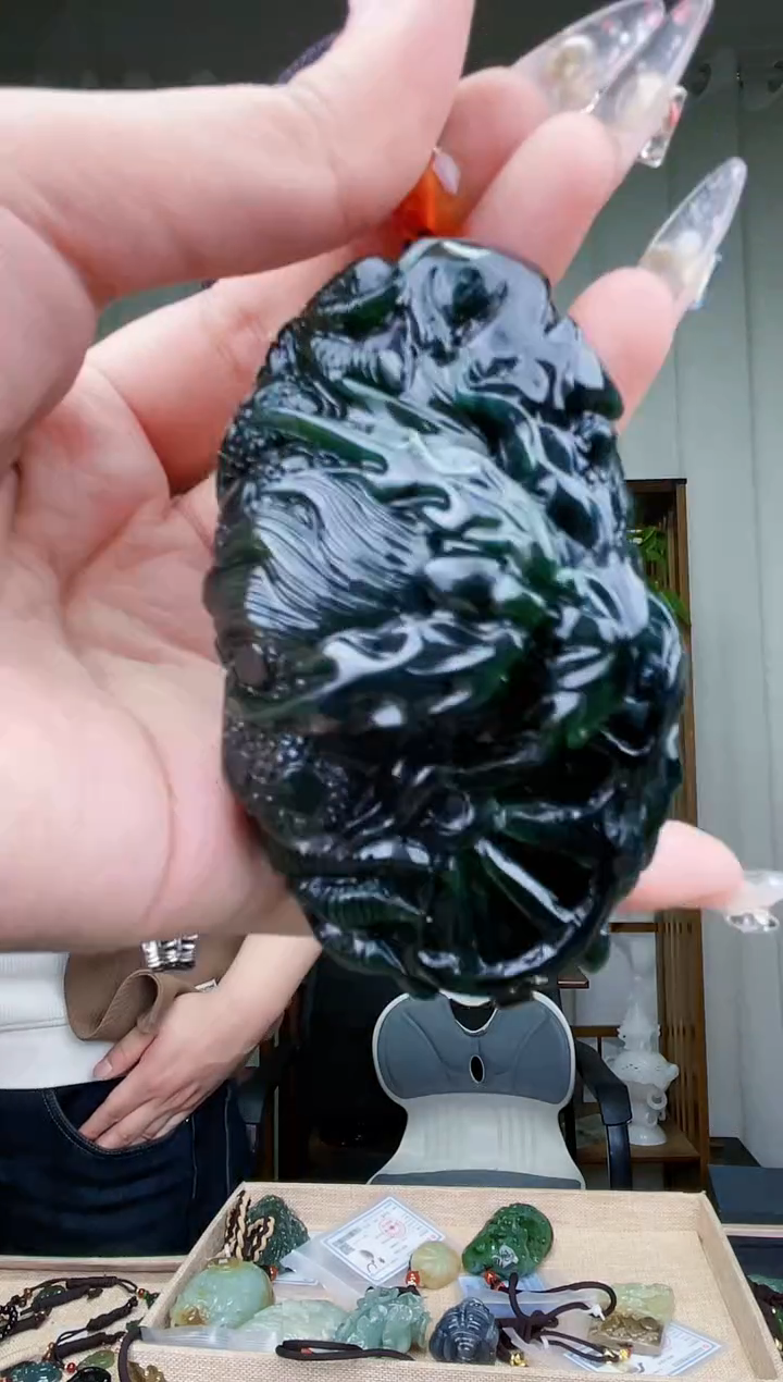 【闪购商品】和田玉挂件未镶嵌拍一发一，多样性发货！