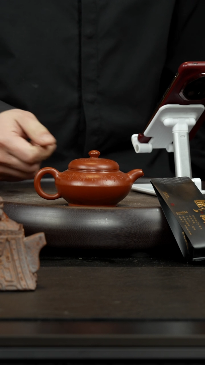 【闪购商品】紫砂茶杯朱泥 合欢 刻绘虾 