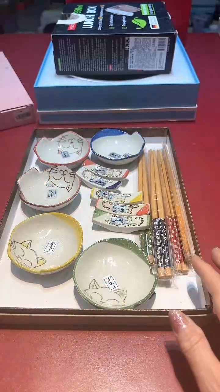 【闪购商品】瓷片锅碗瓢盆一件不剩