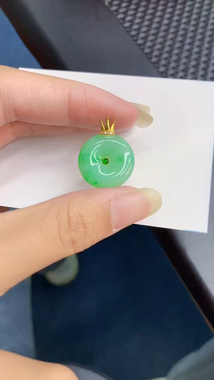 【闪购商品】翡翠颈饰18K金镶嵌           8