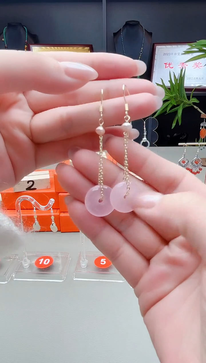 未镶嵌耳饰水晶225