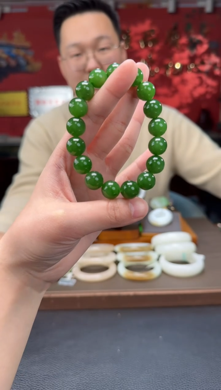 【闪购商品】和田玉手串未镶嵌碧玉单圈手串